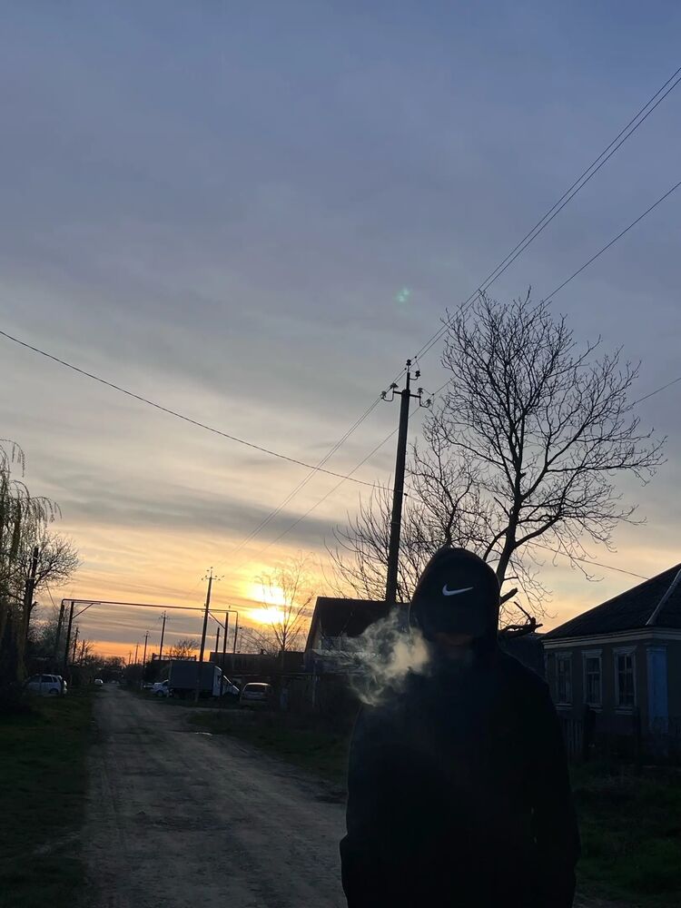  42912497  , 19 ,    
