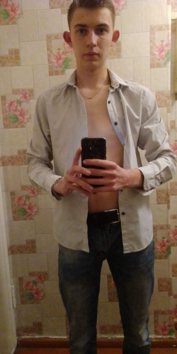  19103877  Martins, 25 ,    