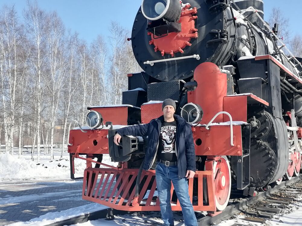  46030777  , 45 ,    