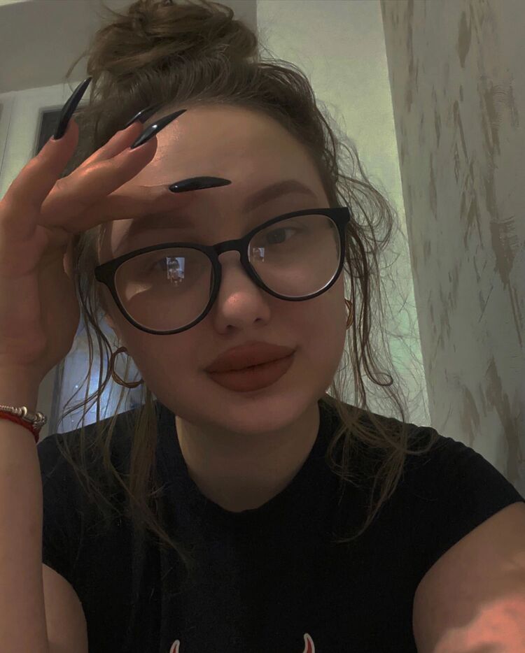  35345567  , 26 ,    --