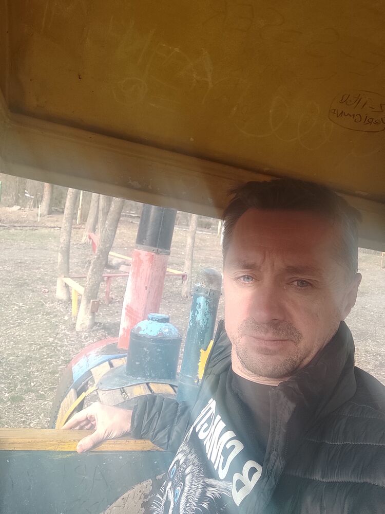  ,   Vitaly, 51 ,   ,   , c 