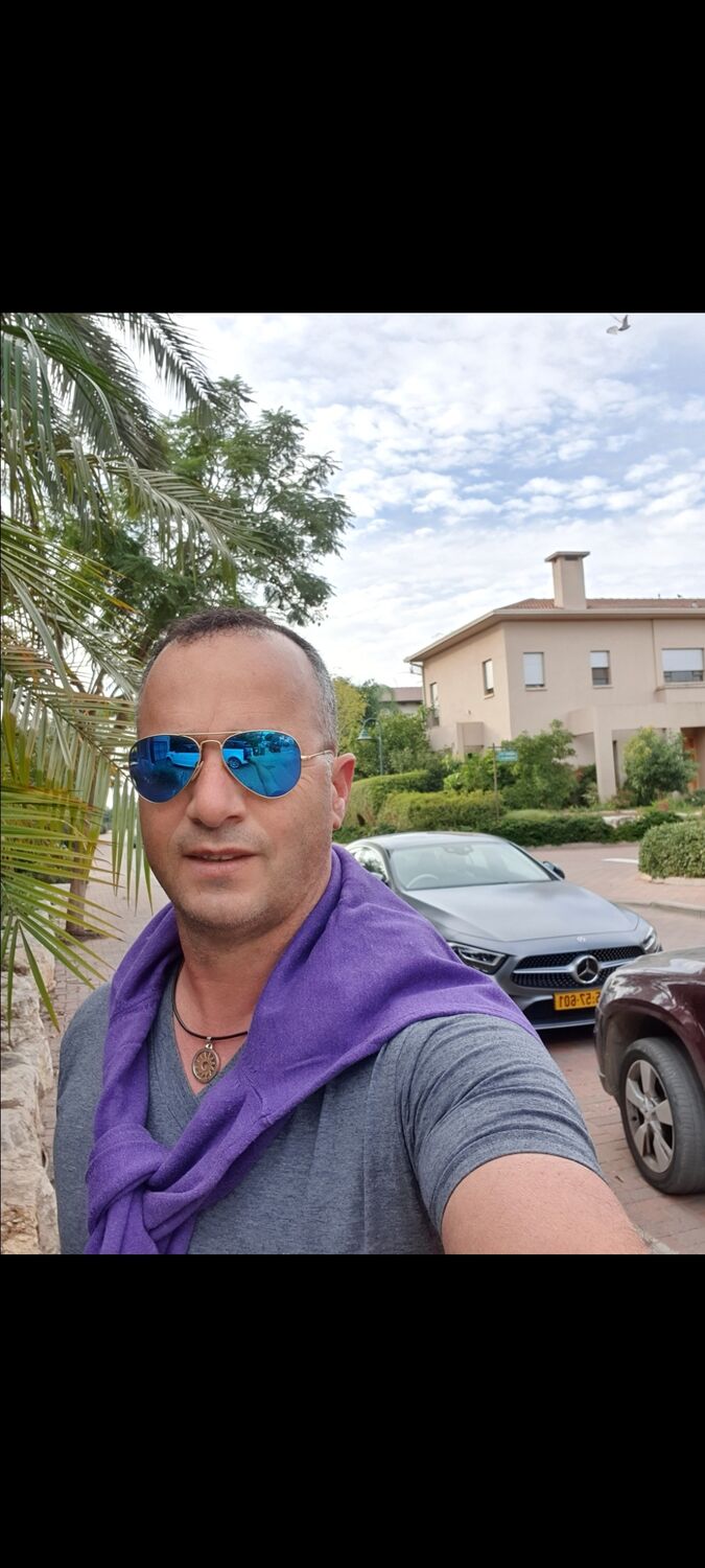  24029737  Shai, 50 ,    Tel Aviv-Yafo
