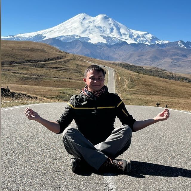  -,   Denis, 36 ,   ,   