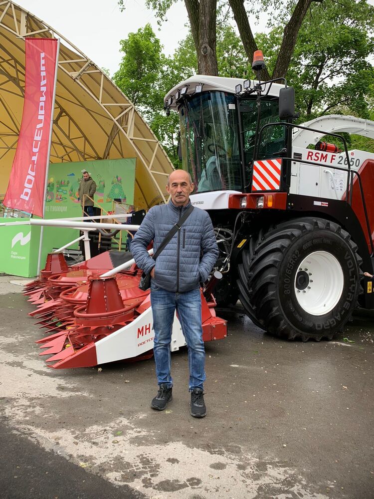  35000947  , 51 ,    