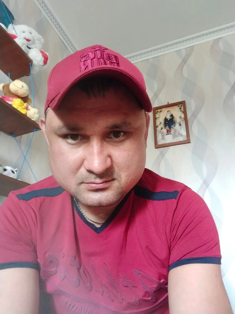  47305917  Rishat, 39 ,    