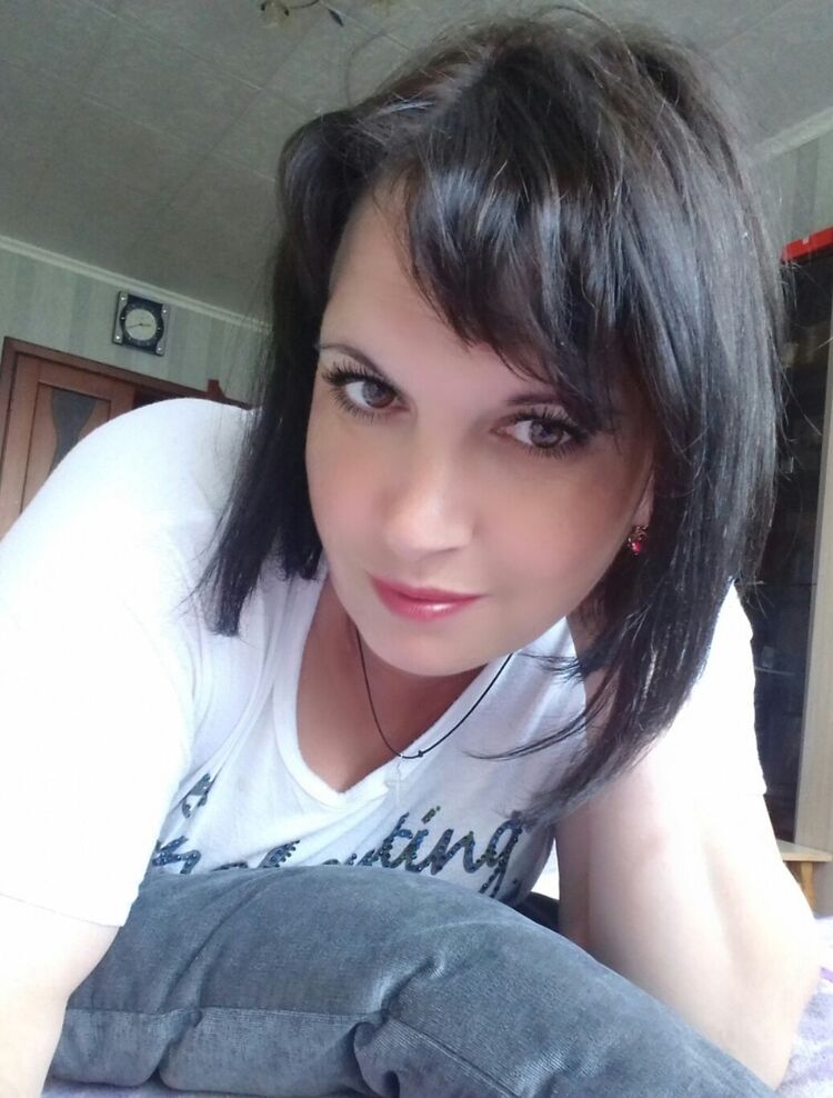  ,   Elena, 42 ,  