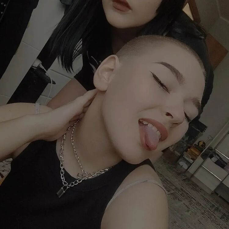  34933107  , 20 ,    