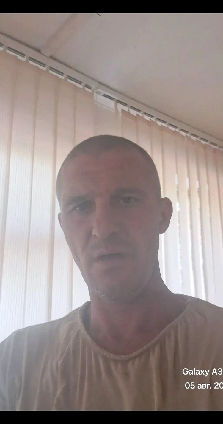  47852147  Vlad, 42 ,    