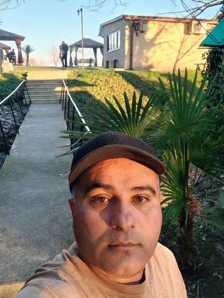  48903727  , 46 ,    