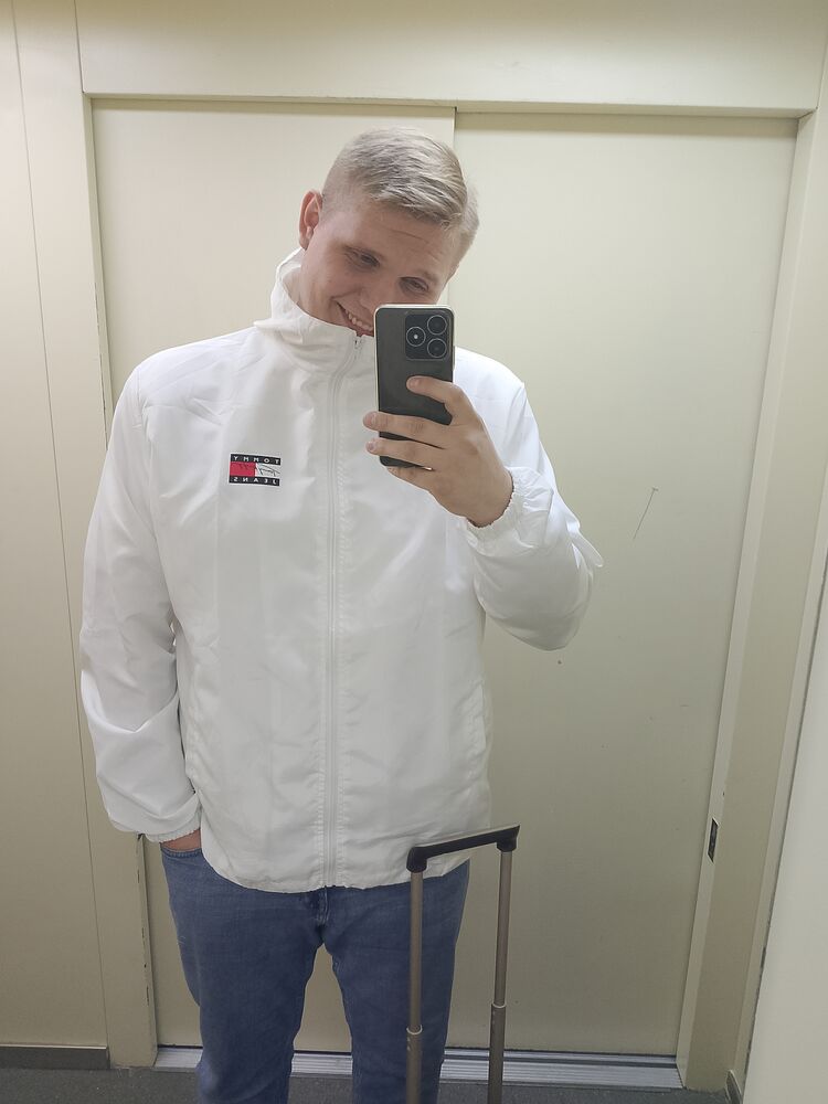 53617747  , 25 ,    