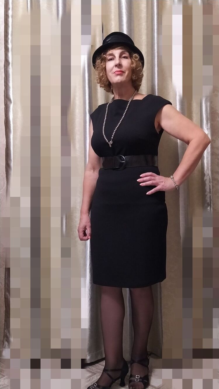  32677447  , 56 ,    