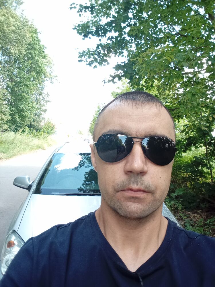 45202627  , 37 ,    
