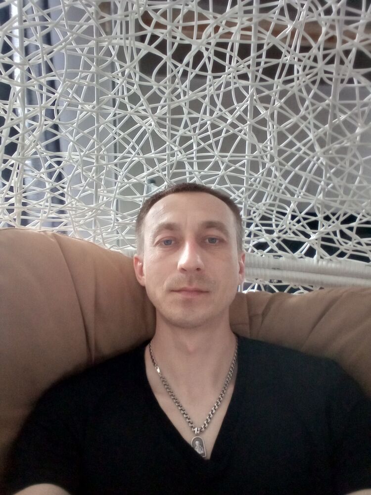  26600197  Gennady, 39 ,    