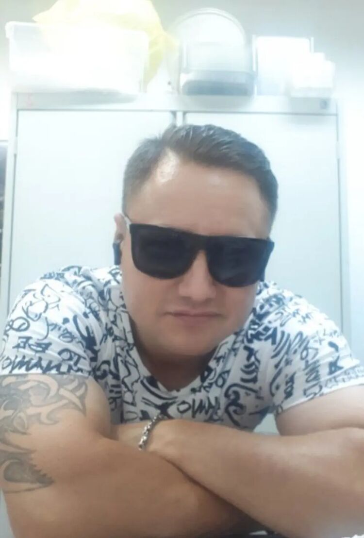  ,   Dima, 40 ,   ,   , c , 