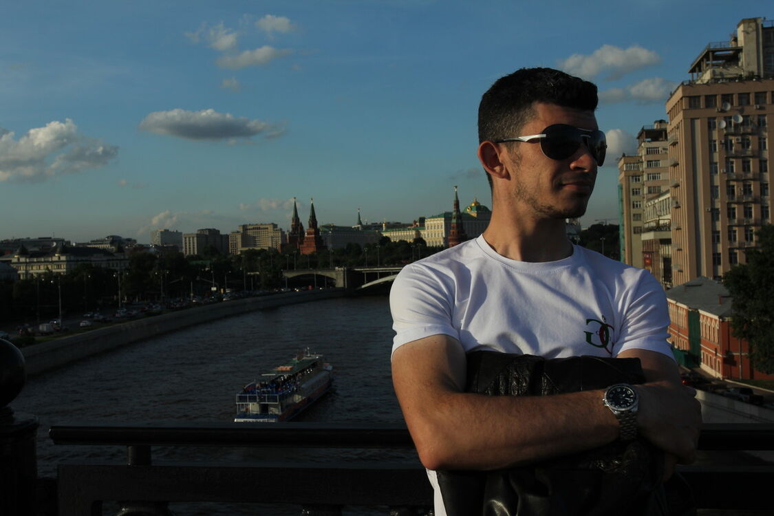  8415617  Tigran, 42 ,    