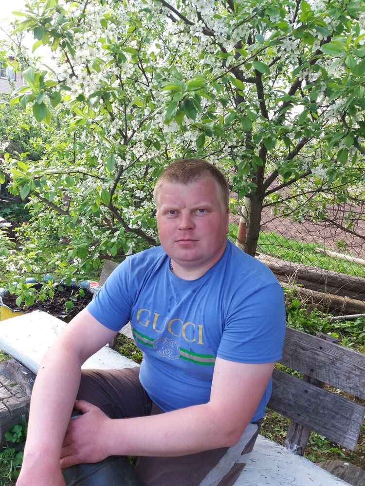   ,   Igor, 39 ,   ,   , 