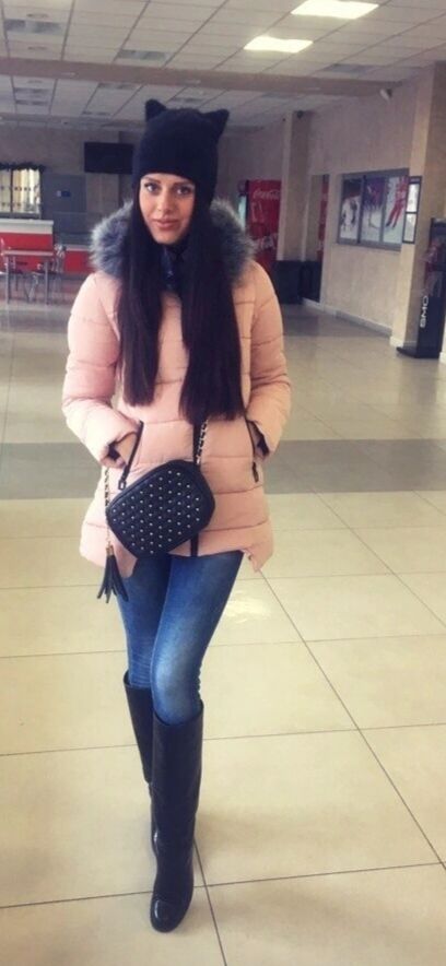  ,   Sakinat, 18 ,   , 