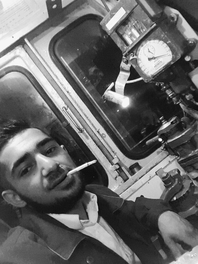  ,   Anatoly, 31 ,   ,   , c , 