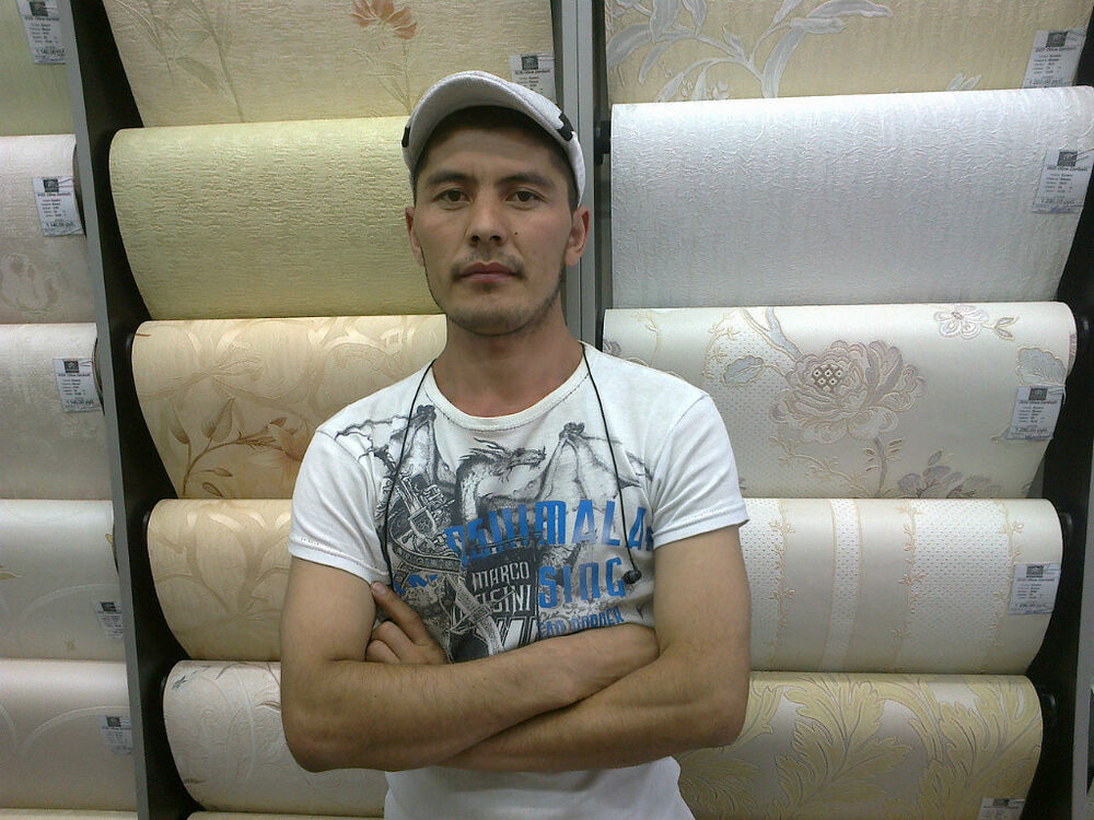  15755597  HUSAN, 40 ,    