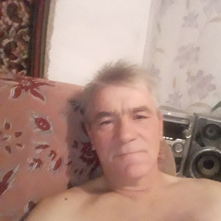  19066477  , 56 ,    