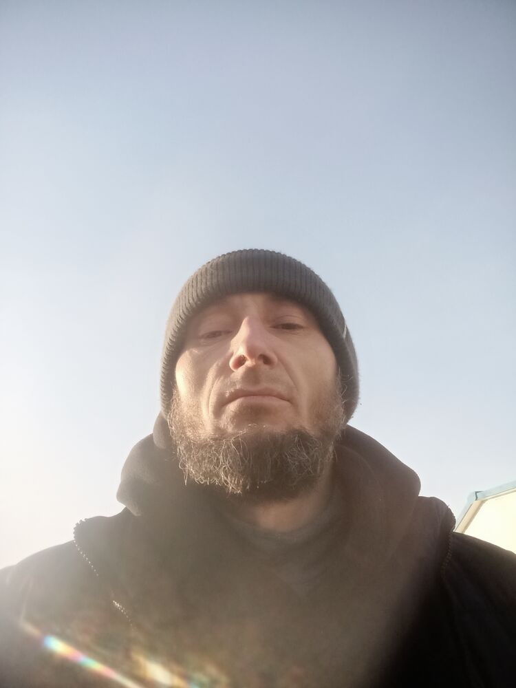  40012757  , 42 ,    