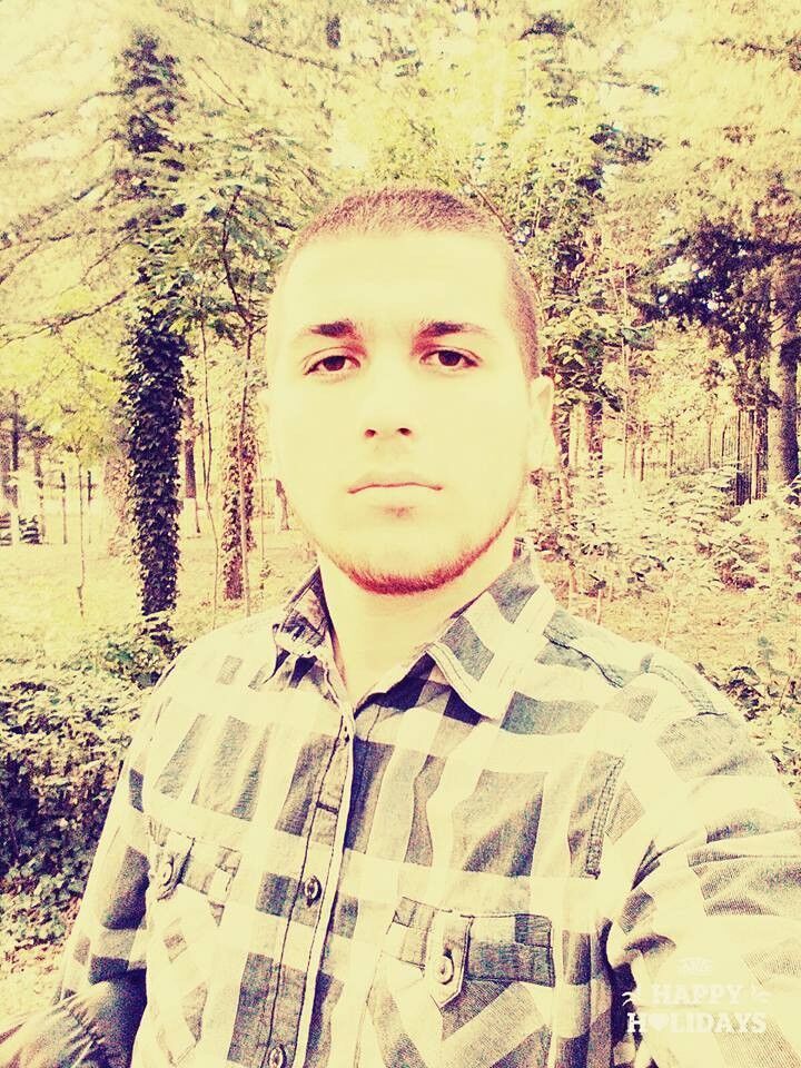  6798857  Ako, 32 ,    