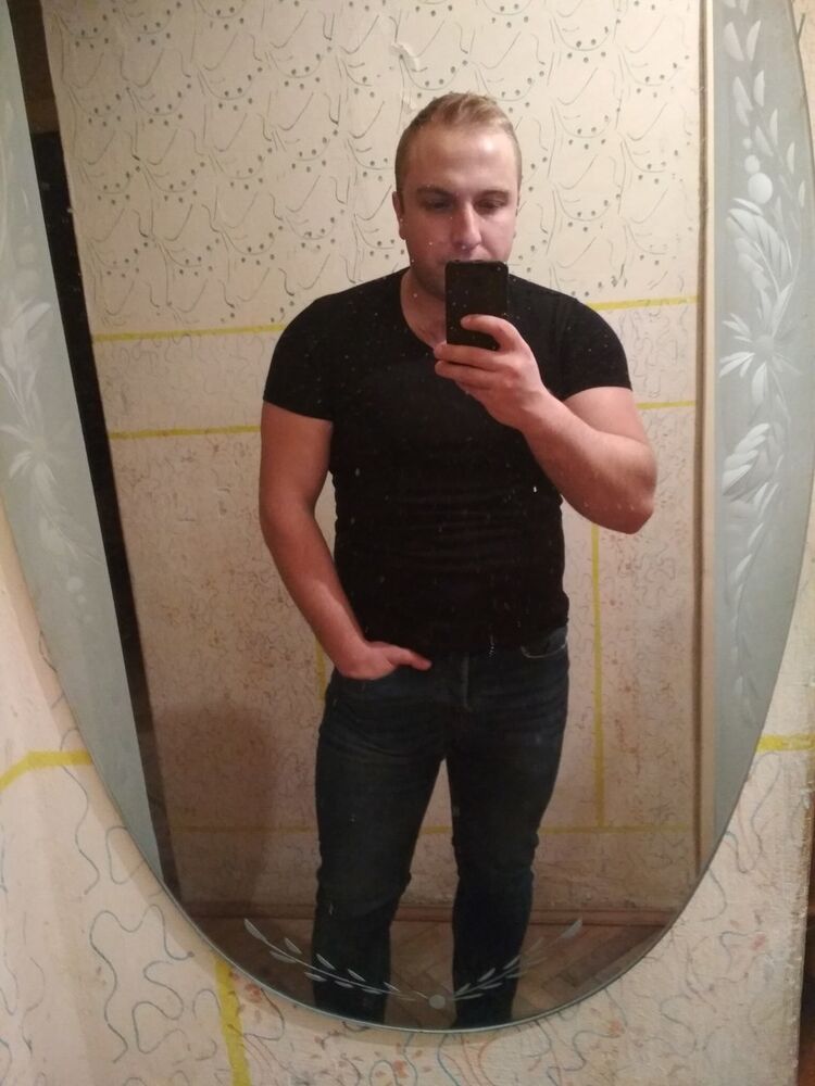  18403657  , 33 ,    