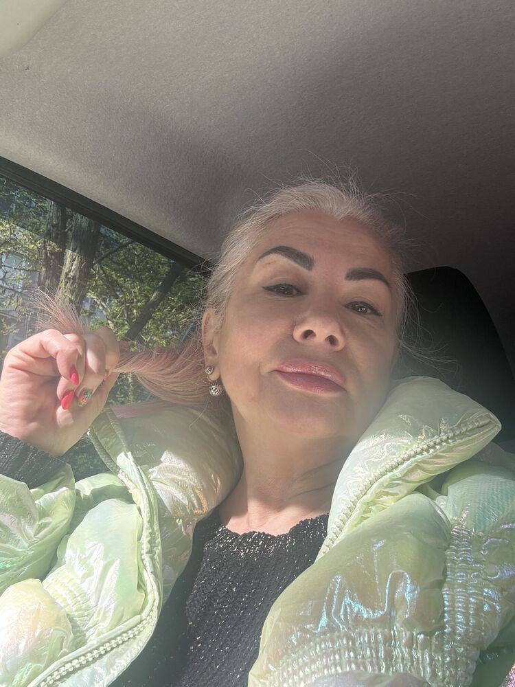  ,   Maryna, 54 ,   c , 