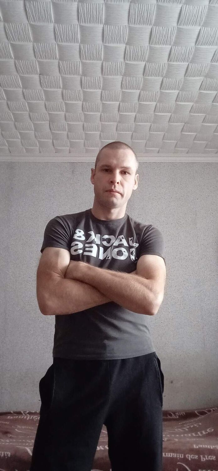  30181567  Sergey, 38 ,    