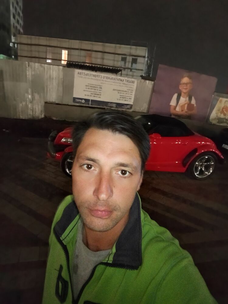  46542487  , 38 ,    