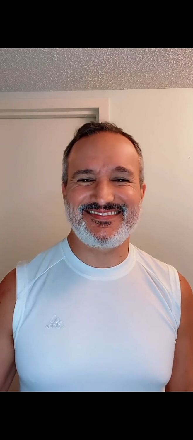 ���� 49740337 ������� Charlesbrown, 64 ����, ���� ���������� � N'djamena