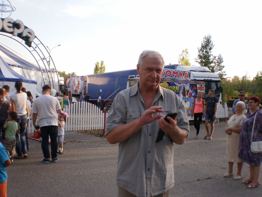  14720927  Alexandr, 68 ,    
