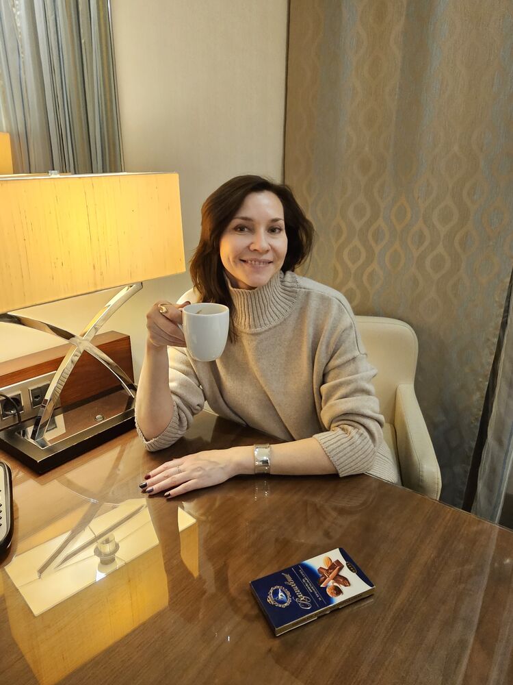  ,   Anna, 46 ,   c 