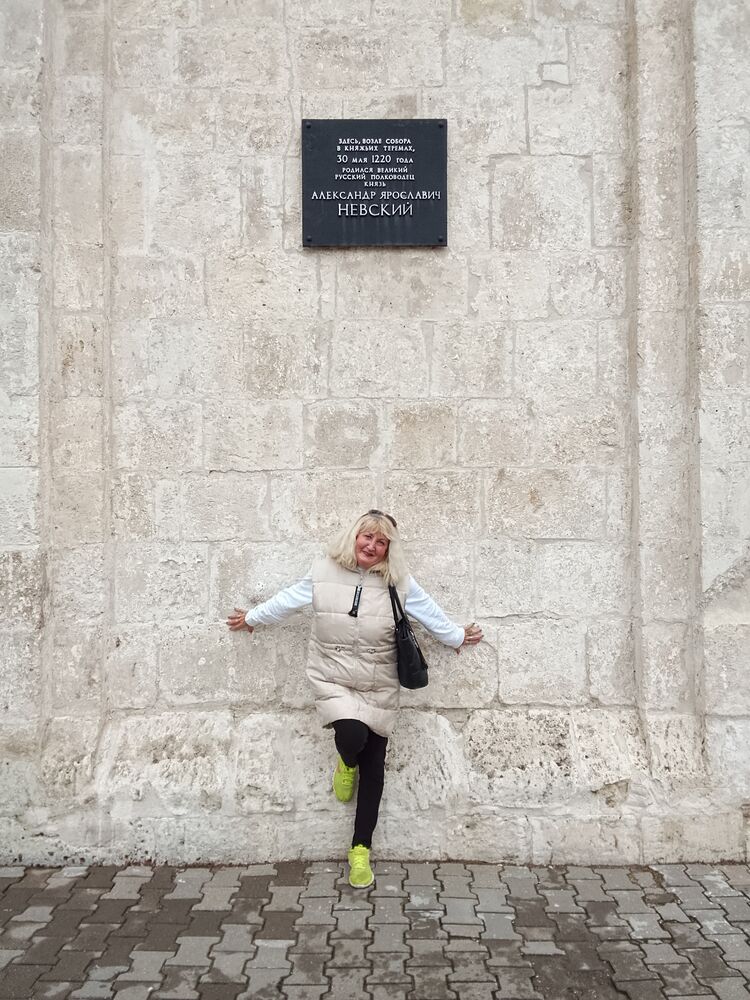  49108347  , 57 ,    