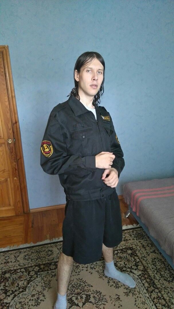 10746887  , 33 ,    