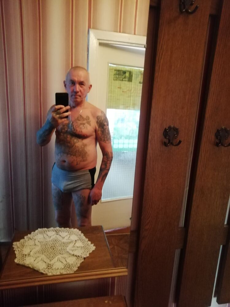  29883507  , 65 ,    