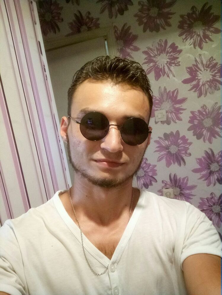 13816177  , 34 ,    