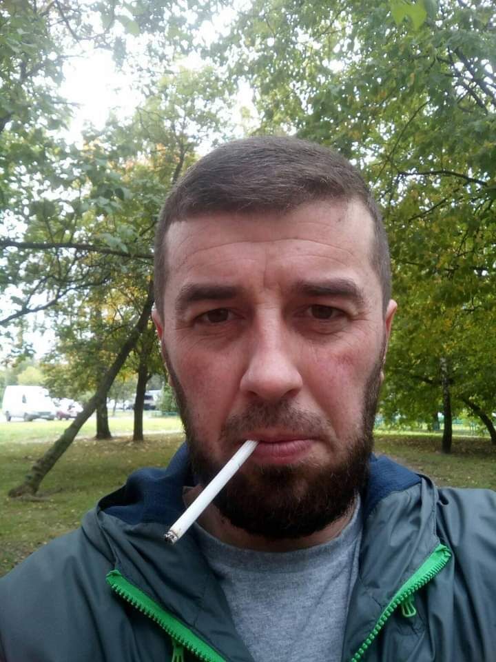  28098457  , 41 ,    