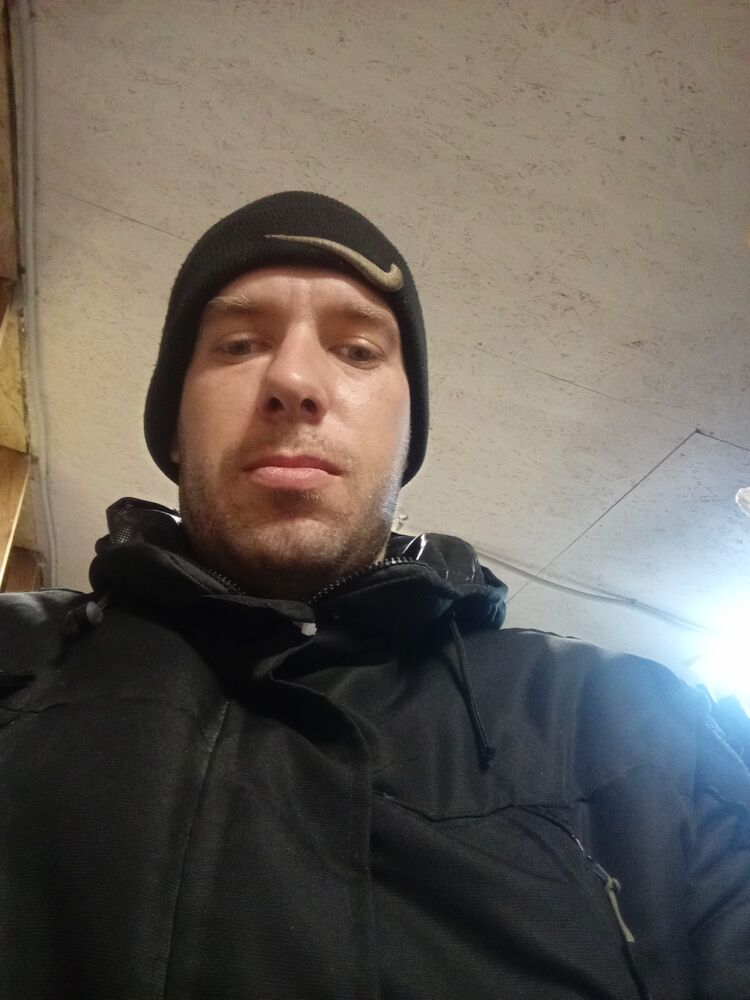  ,   Kirill, 33 ,     , c 