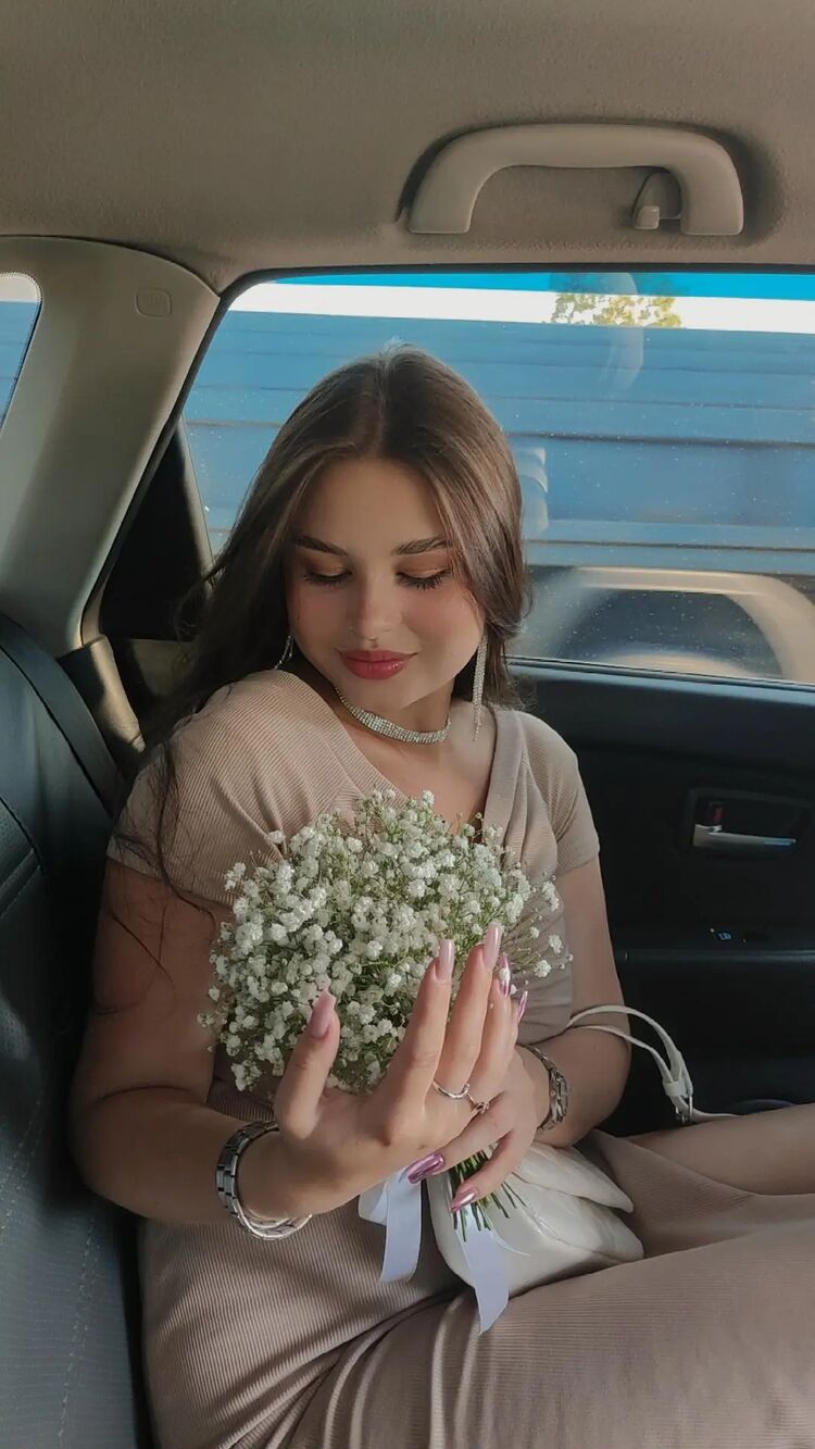  37816237  Apolinaria, 23 ,    