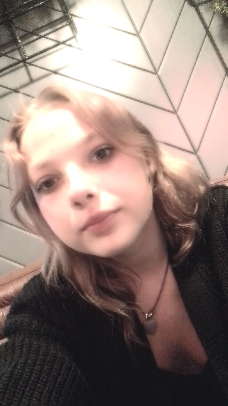  44607307  , 20 ,    