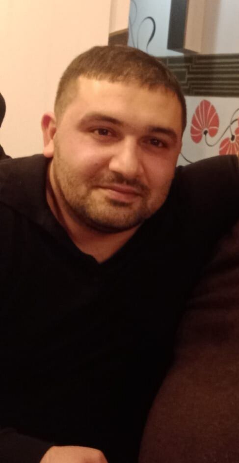  54071457  Shakhin, 35 ,    