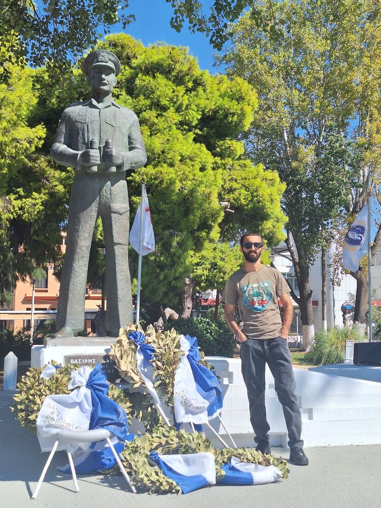  47242397  Huseyn, 27 ,    