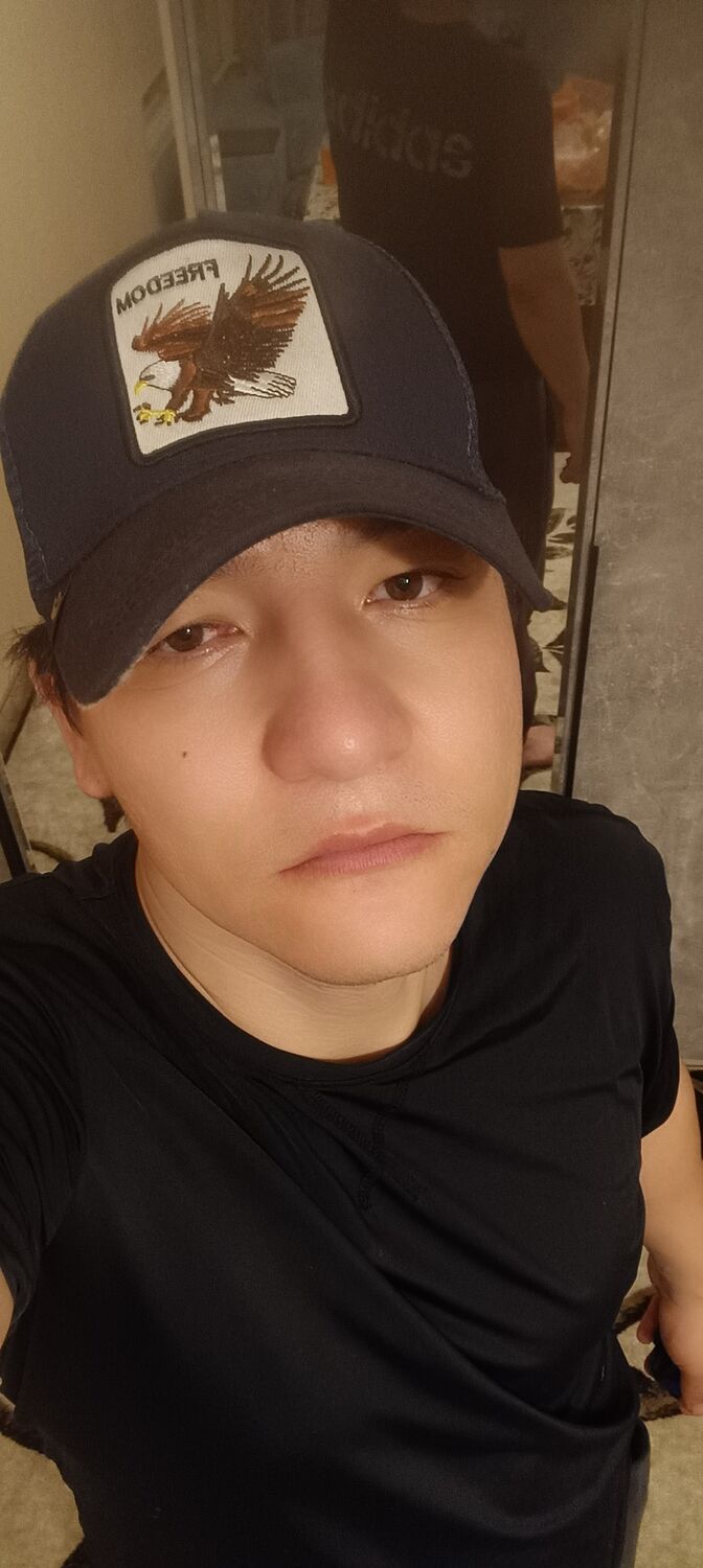  48977357  Zuhal, 28 ,    