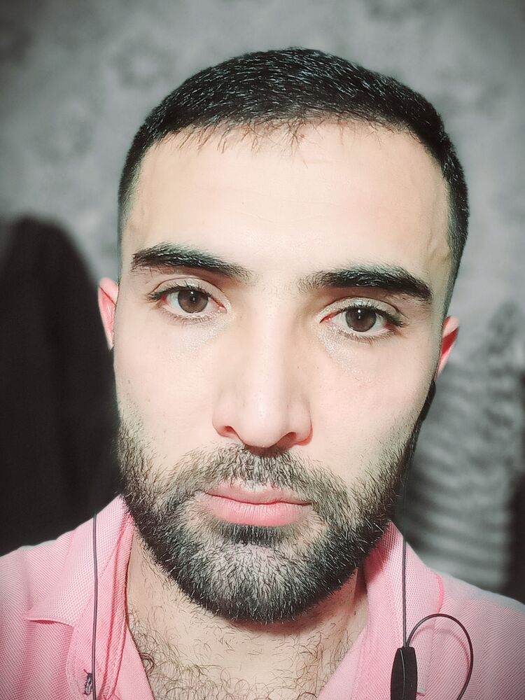  ,   Murad, 33 ,   ,   