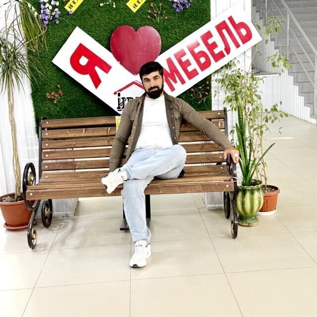  53256287  Ibragim, 31 ,    