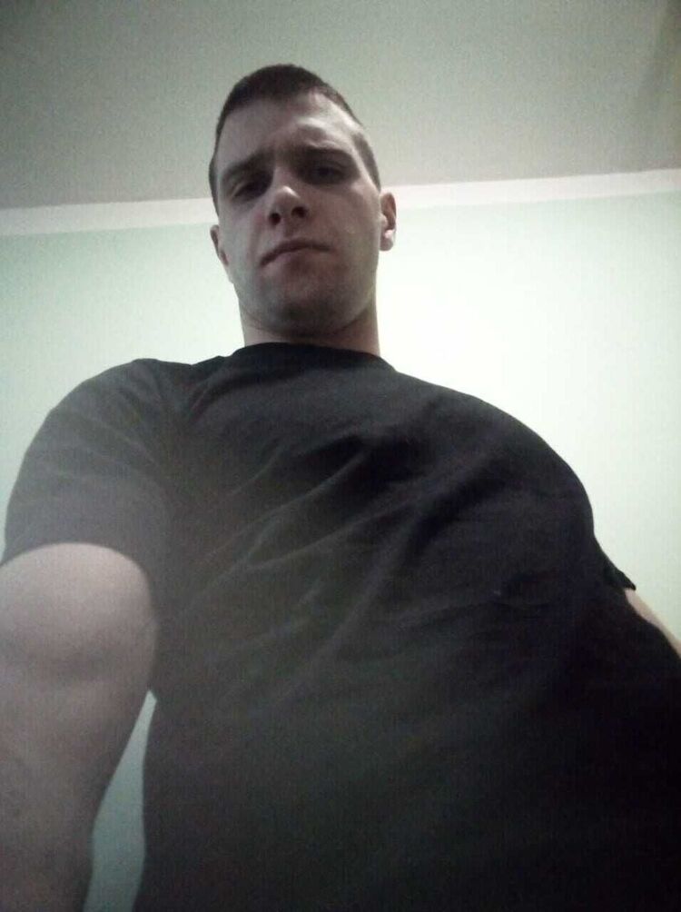  52176717  Grigo, 28 ,    