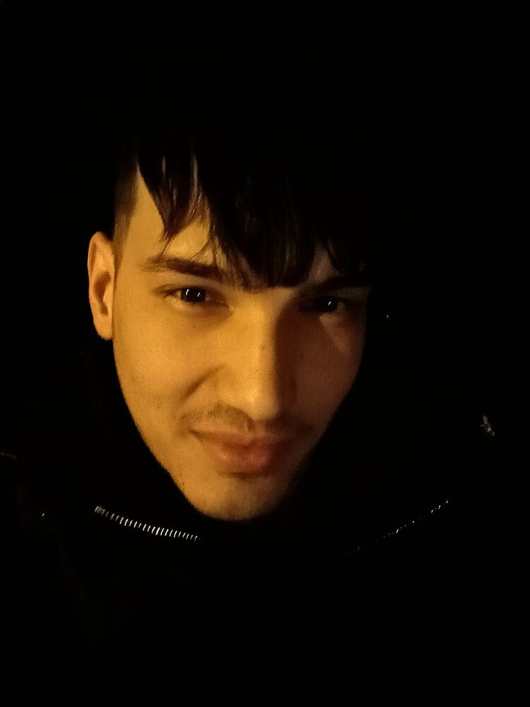  47562717  , 23 ,    