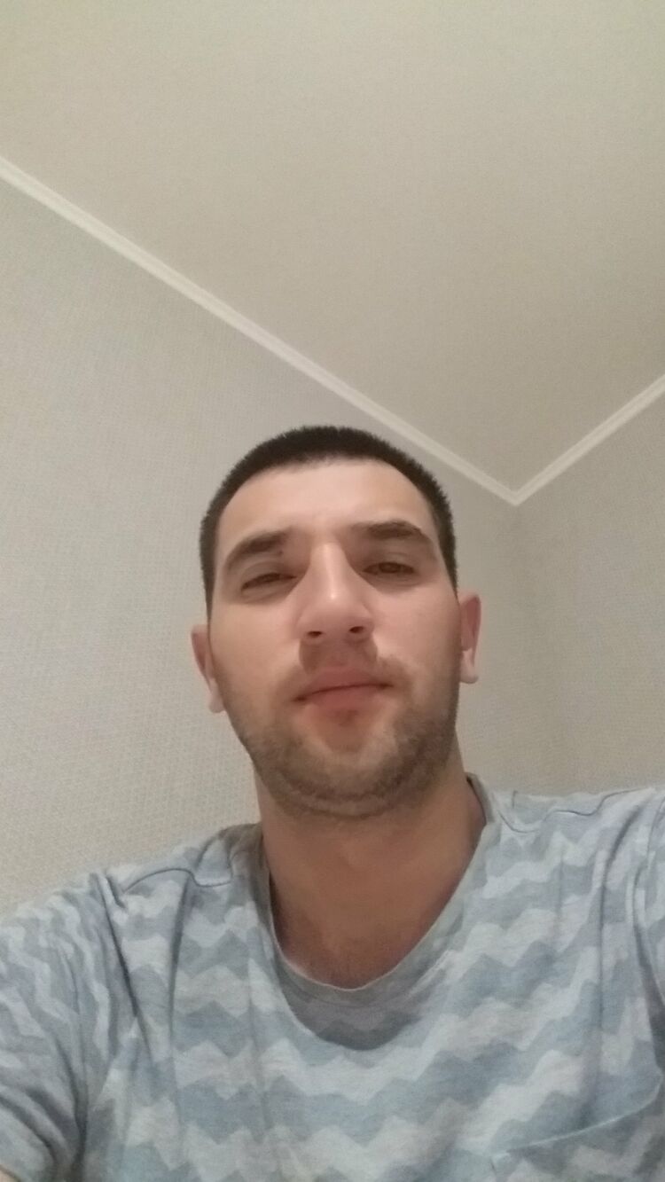  32560527  , 31 ,    