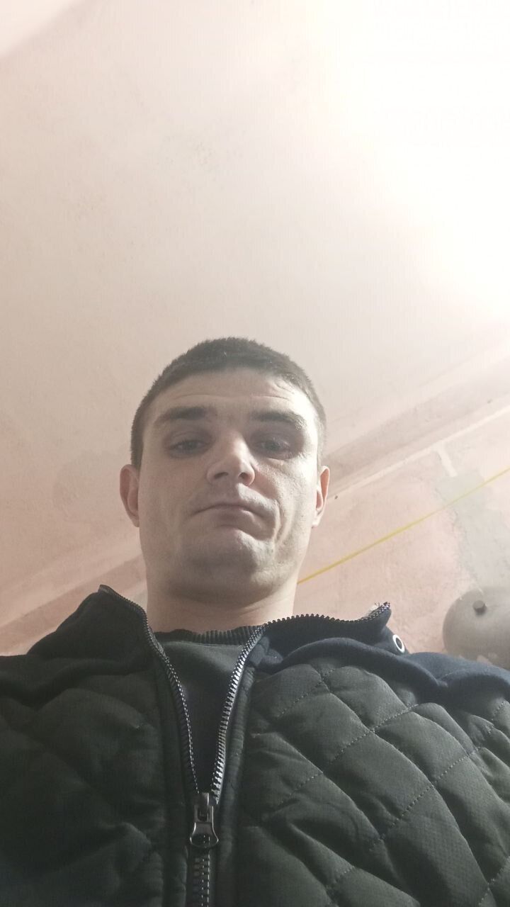  48718457  , 32 ,    